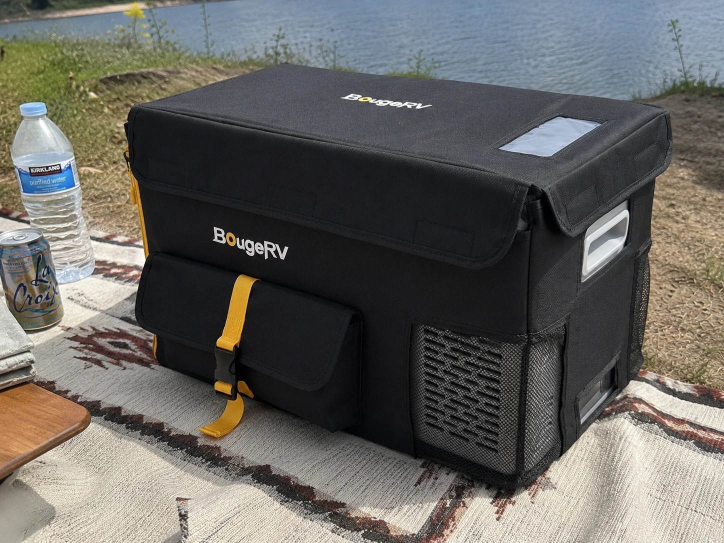 BougeRV CR22 23QT Insulated Protective Cover